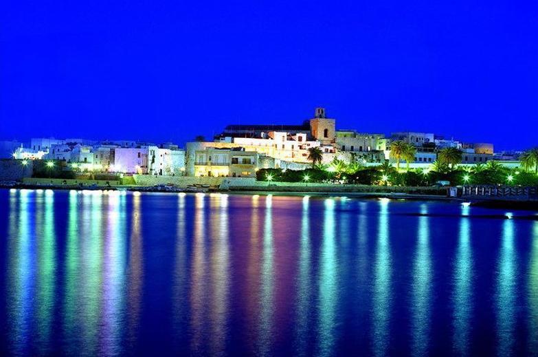 أوترانتو B&B Palazzo Marzo المظهر الخارجي الصورة